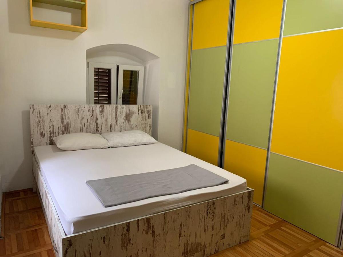 Sunstone Apartments Kotor Dış mekan fotoğraf